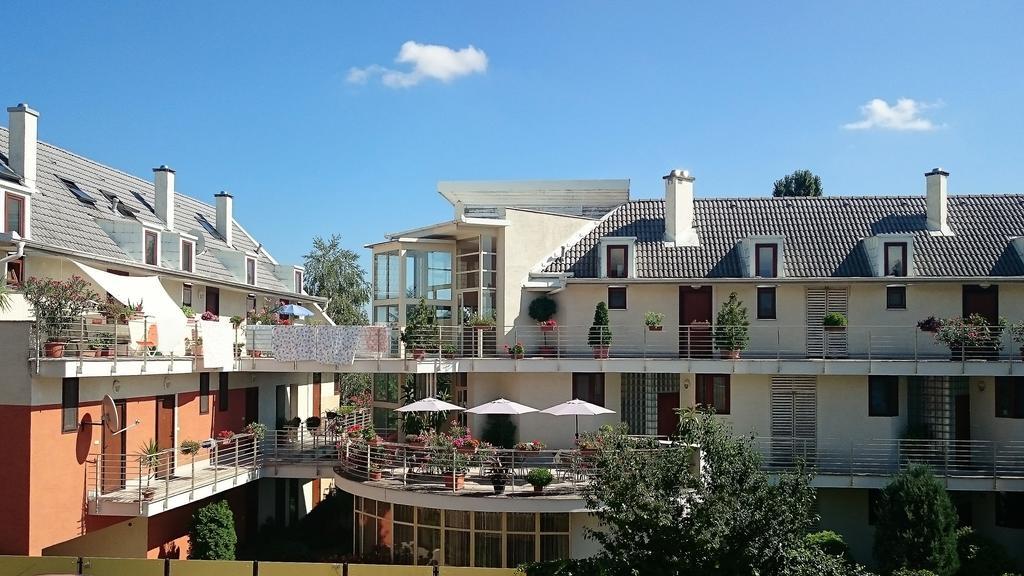 Feng Shui Wellness Apartmanhaz Hévíz Екстериор снимка